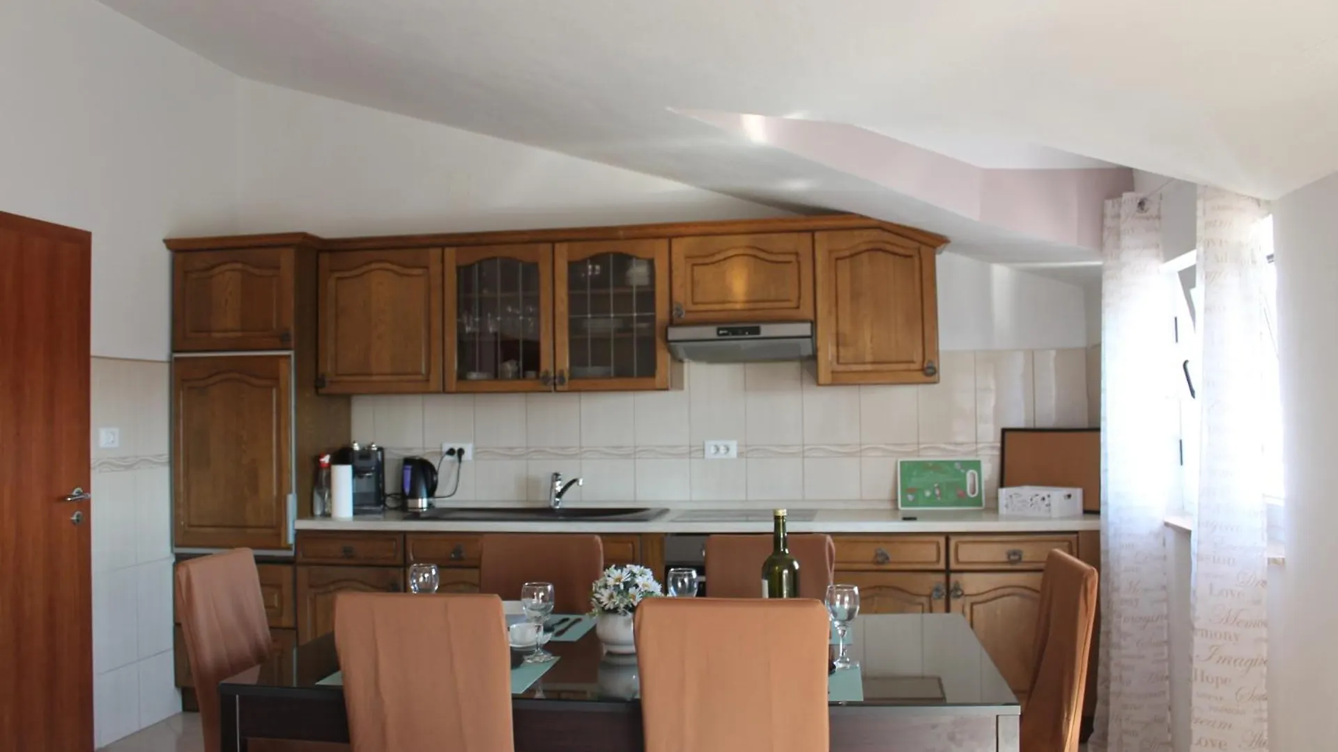 Apartment Aurora Kaštela