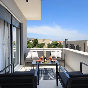 bonaca-apartments-with-terrace-and-private-parking.splithotels.org/