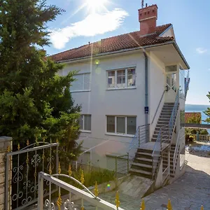 apartment-dubravka-crikvenica.primorje-gorskikotar.com/